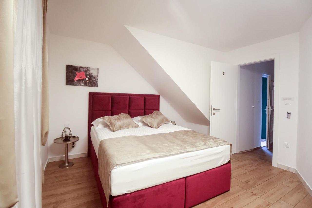 Luxury Guesthouse Bepa Split Bagian luar foto