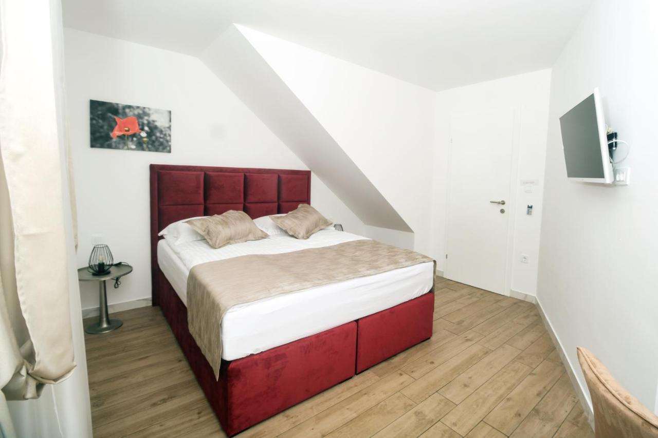 Luxury Guesthouse Bepa Split Bagian luar foto