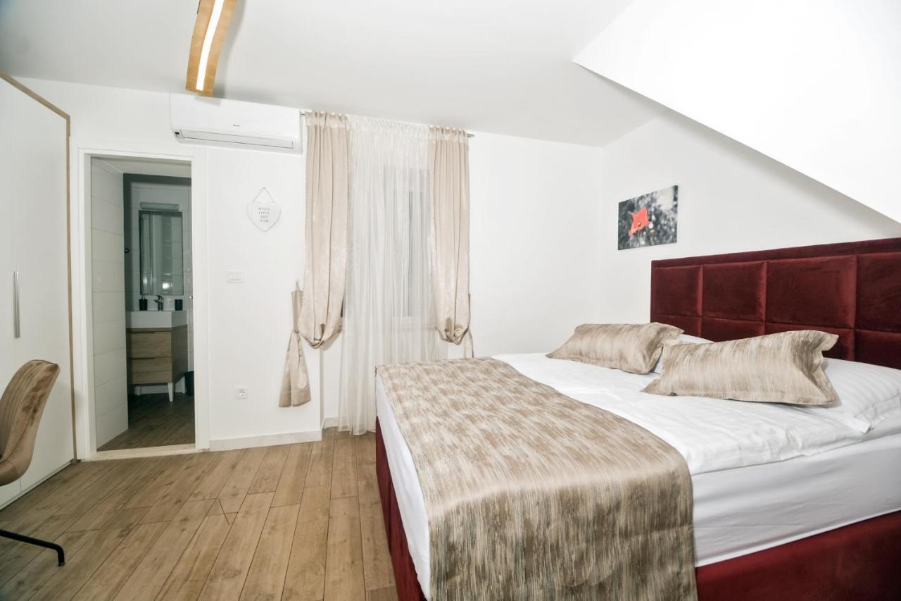 Luxury Guesthouse Bepa Split Bagian luar foto